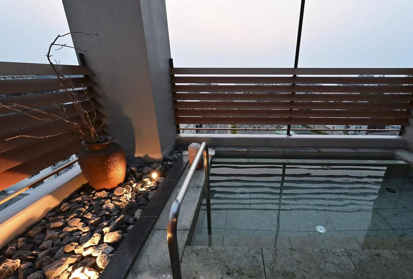 Grids Premium Hotel Otaru 4*,